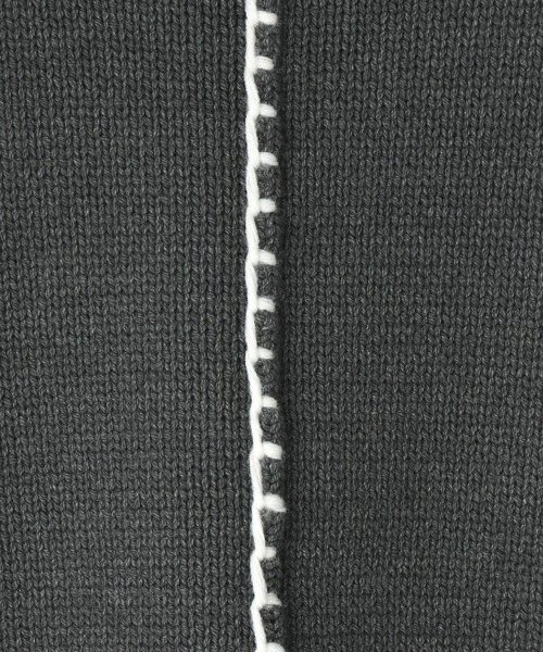 LOWRYS FARM(ローリーズファーム)の「5Gハイショクステッチプルオーバー 961679(ニット/セーター・キッズ・チャコールグレー/ネイビー/イエロー/アイボリー・110cm/120cm/130cm/140cm/150cm)」の19枚目の写真