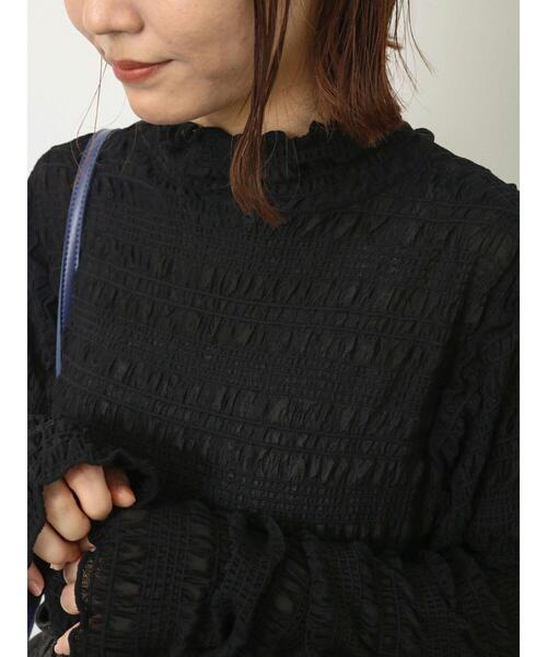 ehka sopo(エヘカソポ)の「シャーリングシアーメロートップス(Tシャツ/カットソー・レディース・キナリ/ブラック/ブルー・F)」の13枚目の写真