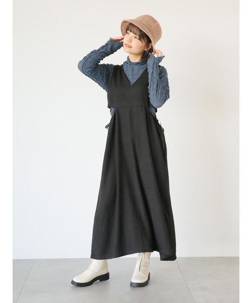 ehka sopo(エヘカソポ)の「シャーリングシアーメロートップス(Tシャツ/カットソー・レディース・キナリ/ブラック/ブルー・F)」の16枚目の写真