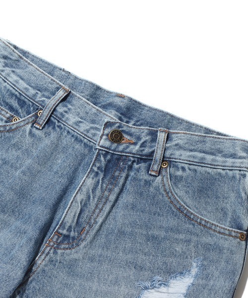 ANNA SUI NYC（アナ スイ エヌ ワイ シー）の「ANNA SUI NYC ダメージデニム ショートパンツ 【SP】（デニムパンツ・レディース・ライトブルー/インディゴブルー・M/L）」の8枚目の写真