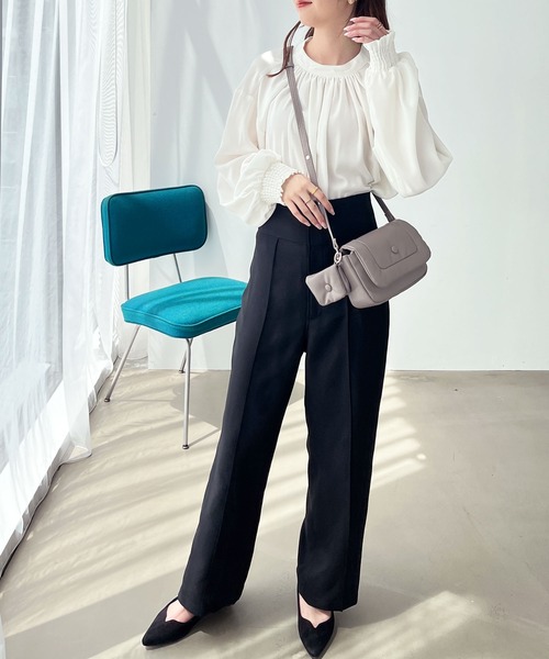 GeeRA（ジーラ）の「ポーチ付ぷくぷくバッグ（ショルダーバッグ・レディース・ブラック/アイボリー/ブルー/グレー・FREE）」の6枚目の写真