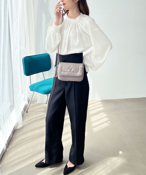 GeeRA（ジーラ）の「ポーチ付ぷくぷくバッグ（ショルダーバッグ・レディース・ブラック/アイボリー/ブルー/グレー・FREE）」の7枚目の写真