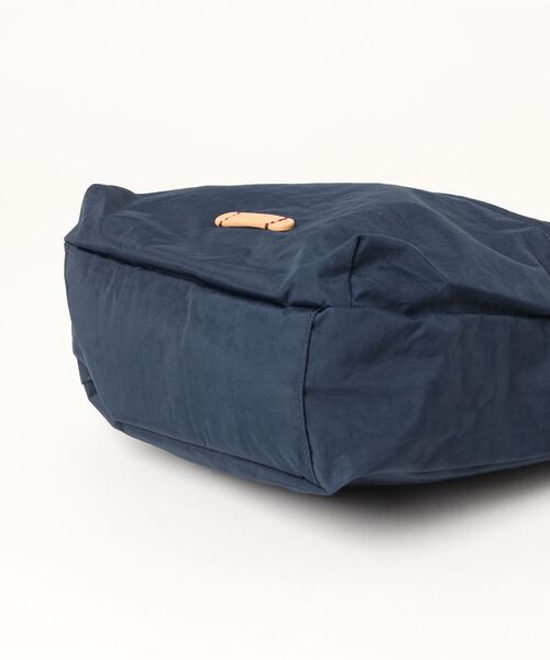 World Traveler(ワールドトラベラー)の「World Traveler/ワールドトラベラー ショルダーバッグ aruco by WT マイラ No.17461(ショルダーバッグ・レディース・ネイビー/ベージュ系その他/ブラック/ピンク/グレー・FREE)」の7枚目の写真