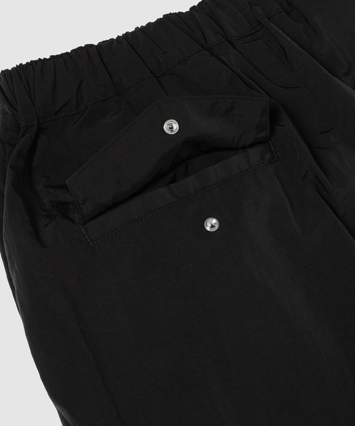 BELPER(ベルパー)の「SHAKA PANTS(その他パンツ・レディース・シルバー/ブラック・2/1)」の3枚目の写真