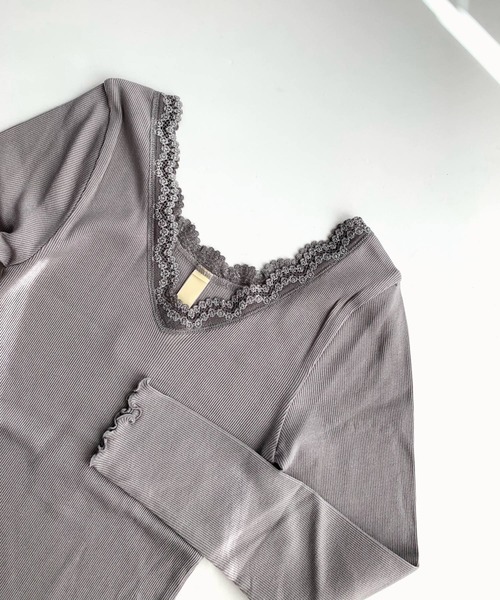 Q(キュー)の「テレコインナー(Tシャツ/カットソー・レディース・ブラウン/ブラック/アイボリー・MEDIUM)」の2枚目の写真