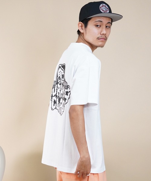 LURKING CLASS(ラーキングクラス)の「【ムラサキスポーツ限定】LURKING CLASS/ラーキングクラス オーバーサイズ バックプリント ST24STM02(Tシャツ/カットソー・メンズ・ブラック/ホワイト/オレンジ・M/L/XL)」の8枚目の写真