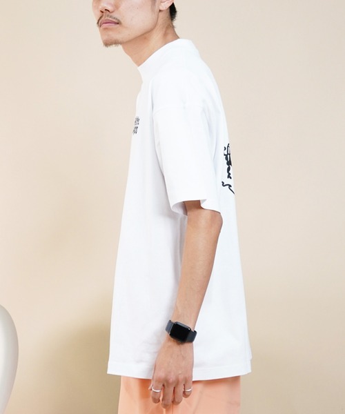 LURKING CLASS(ラーキングクラス)の「【ムラサキスポーツ限定】LURKING CLASS/ラーキングクラス オーバーサイズ バックプリント ST24STM02(Tシャツ/カットソー・メンズ・ブラック/ホワイト/オレンジ・M/L/XL)」の5枚目の写真
