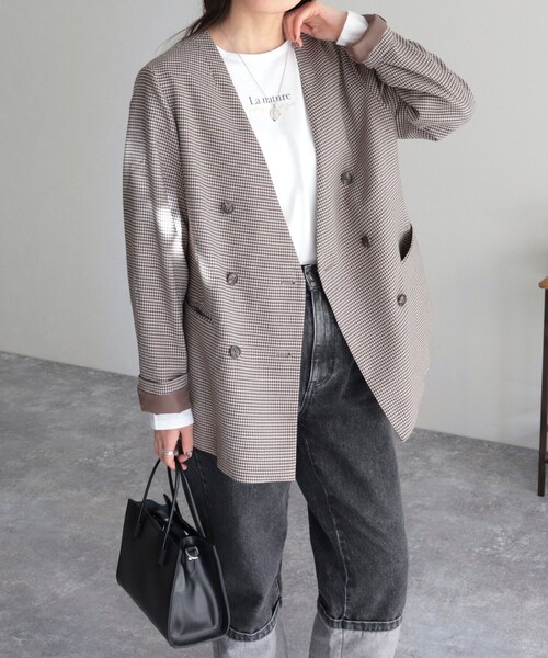 fredy emue（フレディエミュ）の「ノーカラーダブルジャケット（ノーカラージャケット・レディース・ネイビー/ベージュ系その他・38）」の8枚目の写真