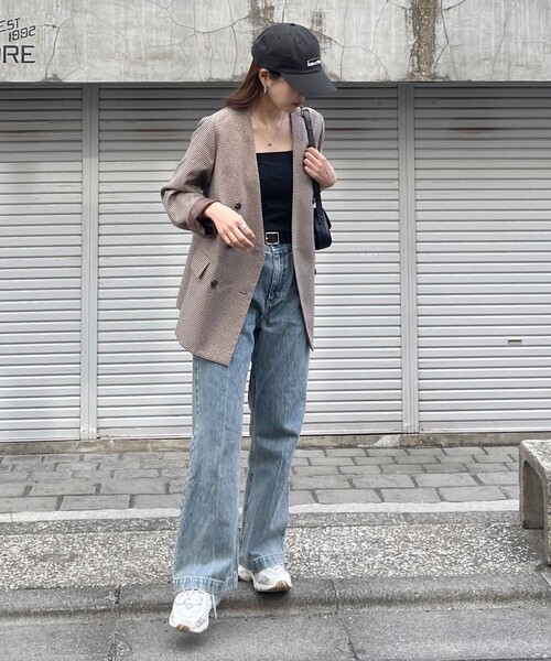 fredy emue（フレディエミュ）の「ノーカラーダブルジャケット（ノーカラージャケット・レディース・ネイビー/ベージュ系その他・38）」の22枚目の写真