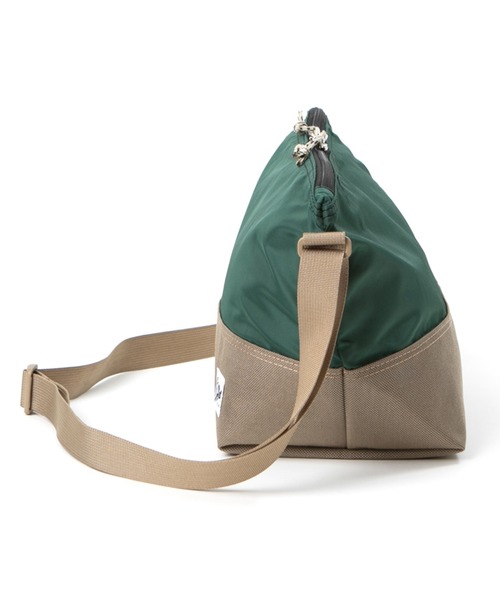 Drifter（ドリフター）の「ARE WAY POUCH M／アーウェイポーチ Mサイズ（ショルダーバッグ・メンズ・グリーン系その他2/ホワイト×カーキブラウン/ブラック×ブラック/オレンジ系その他・FREE）」の15枚目の写真