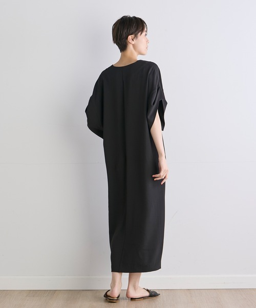 INED CLARO（イネドクラロ）の「タックスリーブワンピース【セットアップ対応】（ワンピース・レディース・ブラック/オレンジ/チャコールグレー・フリー）」の6枚目の写真