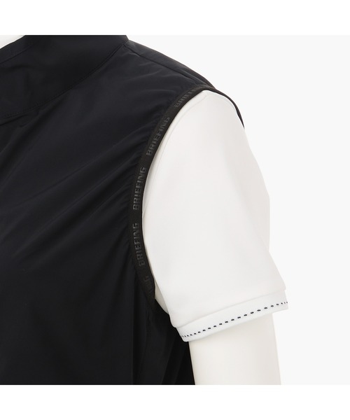 BRIEFING（ブリーフィング）の「【ブリーフィングゴルフ】WOMENS POCKETABLE WIND VEST（ベスト・レディース・ブラック・M/S）」の21枚目の写真