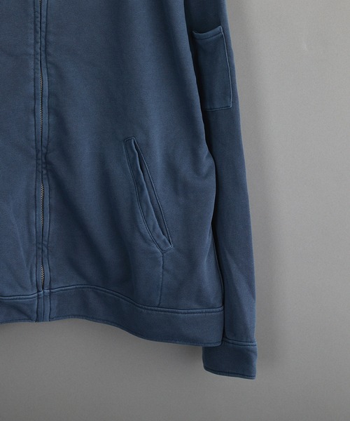 VIBGYOR（ヴィブジョー）の「ピグメント加工 裏毛スウェット ZIP ジャケット（その他アウター・メンズ・ダークブルー/ベージュ/ブラック・LARGE/MEDIUM）」の5枚目の写真