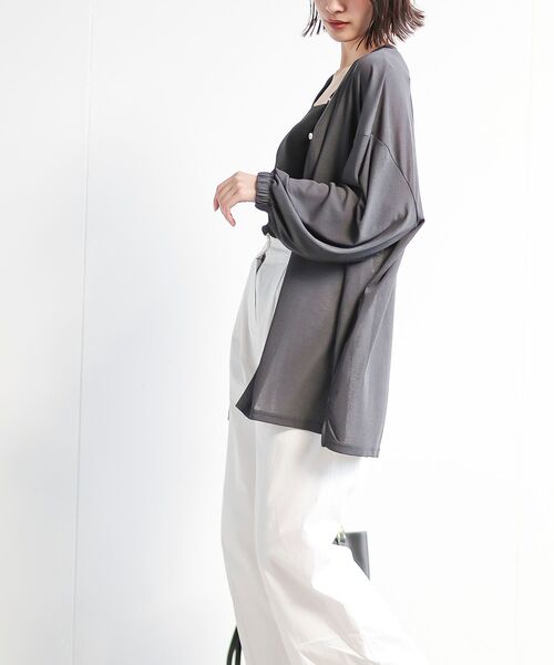 rps(アールピーエス)の「スラブニットソーワイドカーディガン(カーディガン/ボレロ・レディース・ライトグレー/グリーン系その他/チャコールグレー/ブルー・フリー)」の6枚目の写真