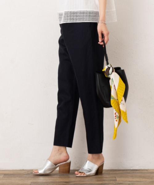 aunt lily(アントリリー)の「リネンコットンテーパードパンツ(その他パンツ・レディース・オフホワイト/ネイビー・9号/11号/13号/15号/7号)」の3枚目の写真