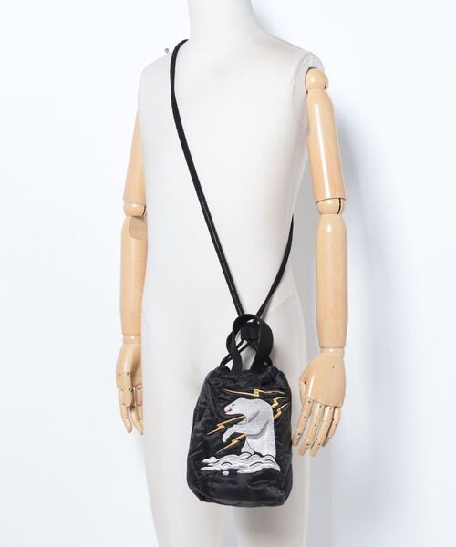 HOUSTON(ヒューストン)の「HOUSTON / QUILTING EFECT BAG / HS6846(ショルダーバッグ・レディース・ブラック/オリーブ・ONESIZE)」の4枚目の写真