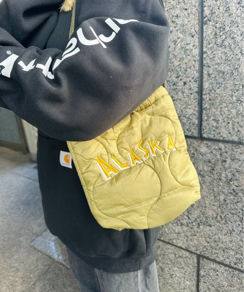 HOUSTON(ヒューストン)の「HOUSTON / QUILTING EFECT BAG / HS6846(ショルダーバッグ・レディース・ブラック/オリーブ・ONESIZE)」の11枚目の写真