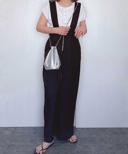 GeeRA（ジーラ）の「【S-XLサイズ展開】フロントジップハイウエストサロペットワイドパンツ（サロペット/オーバーオール・レディース・ブラック/ライトベージュ/チャコール/ブラウン・SMALL/MEDIUM/LARGE/X-LARGE）」の18枚目の写真