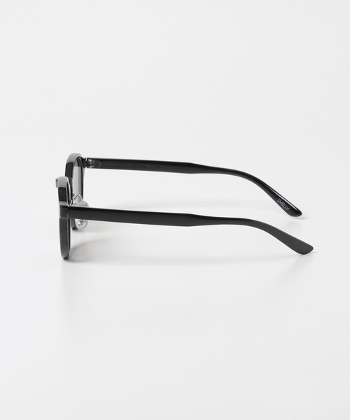 SMELLY（スメリー）の「ボストンシェイプサングラス（サングラス・レディース・グリーン系その他/ブラック系その他/ブラウン系その他/グレー系その他・-）」の16枚目の写真