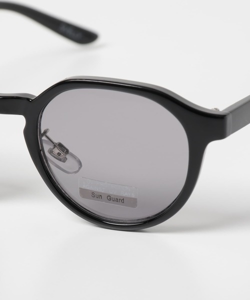 SMELLY（スメリー）の「ボストンシェイプサングラス（サングラス・レディース・グリーン系その他/ブラック系その他/ブラウン系その他/グレー系その他・-）」の19枚目の写真