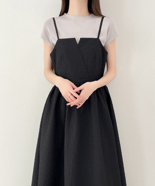 ECLIN(エクラン)の「ふくれジャガードロング丈ボリュームフレアキャミワンピース(ワンピース・レディース・ブラック/アイボリー/モカ/グリーン・S/M)」の14枚目の写真
