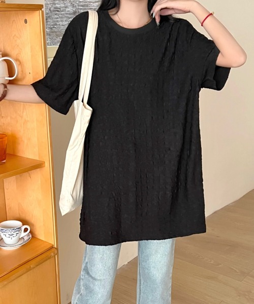 LADY LIKE(レディライク)の「凹凸ファブリックゆったりTシャツ(Tシャツ/カットソー・レディース・ホワイト/ブラック・M)」の3枚目の写真