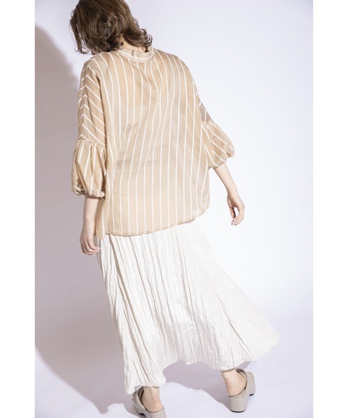 OSMOSIS(オズモーシス)の「2WAYストライプバルーンスリーブブラウス(シャツ/ブラウス・レディース・ブラック/ベージュ/ホワイト・ONE SIZE)」の16枚目の写真