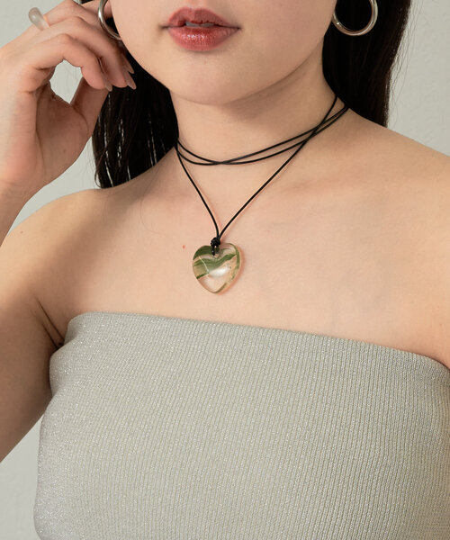 Chico（チコ）の「マーブルクリアチョーカー（その他ヘアアクセサリー・レディース・イエロー/ブラウン/グリーン・FREE）」の3枚目の写真