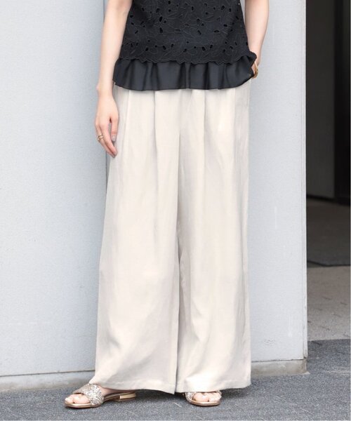 VERMEIL par iena(ヴェルメイユパーイエナ)の「《追加3》トリアセリネン リラックスパンツ(その他パンツ・レディース・ベージュ/ネイビー・36/38/40)」の1枚目の写真