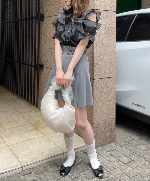 abc une face（アーベーセーアンフェイス）の「オープンショルダーフリルカラーシアーブラウス（シャツ/ブラウス・レディース・ホワイト/ホワイト系その他/ブラック/ブルー・FREE）」の21枚目の写真