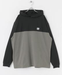 REEF（リーフ）の「『吸収速乾/UVカット機能』REEF　バイカラーラッシュフーディ（パーカー）」