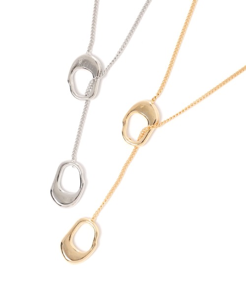 mysty woman（ミスティウーマン）の「スライドネックレス　131900（ネックレス・レディース・ベージュ/ライトグレー・FREE）」の4枚目の写真