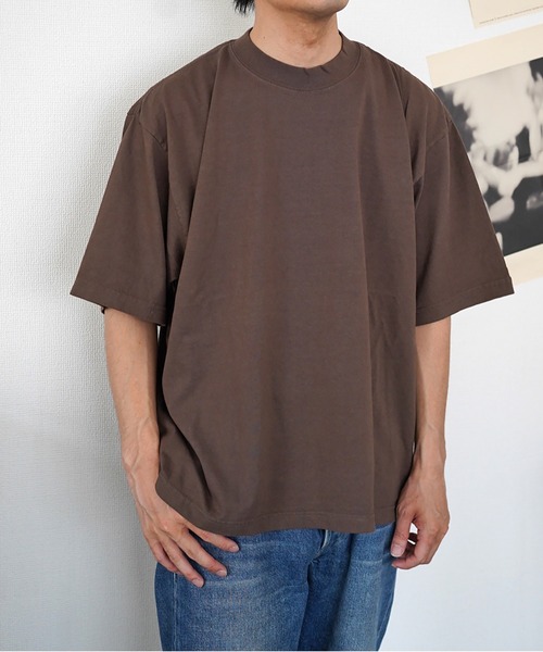 2AM(ツーエイエム)の「【shaka wear シャカウエア】GARMENT DYE DROP SHOULDER S/S TEE(Tシャツ/カットソー・メンズ・クリーム/モカ/スミクロ・LARGE/X-LARGE/MEDIUM)」の3枚目の写真