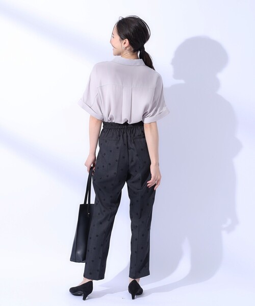 SHOO・LA・RUE（シューラルー）の「◆【洗える/プチプラ/無理せずキレイ】オンにもオフにも ドルマンスリーブ前開きシャツ（シャツ/ブラウス・レディース・ネイビー/ライトグレー/ベビーピンク・03/02/04）」の12枚目の写真