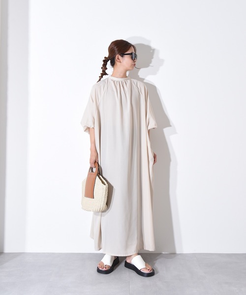 folka(フォルカ)の「リバーシブル ロングシアーシャツワンピース ポケット付(ワンピース・レディース・ナチュラル/ライトグレー・FREE)」の20枚目の写真