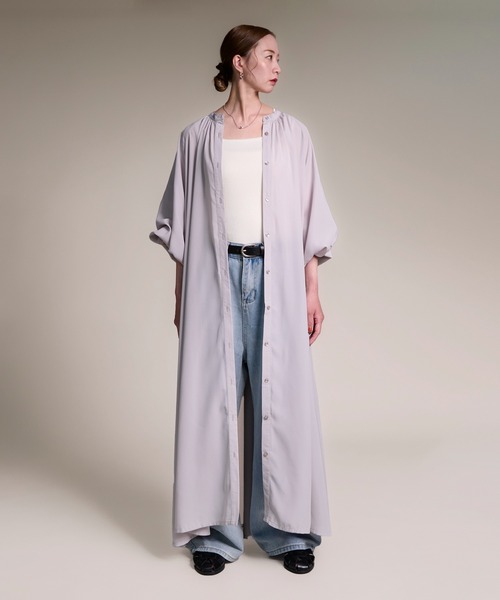 folka（フォルカ）の「２WAY ロング シアーシャツ ワンピース  ポケット付 長袖（ワンピース・レディース・ナチュラル/ライトグレー・FREE）」の4枚目の写真