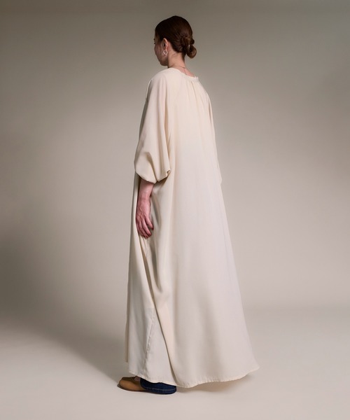 folka（フォルカ）の「２WAY ロング シアーシャツ ワンピース  ポケット付 長袖（ワンピース・レディース・ナチュラル/ライトグレー・FREE）」の14枚目の写真