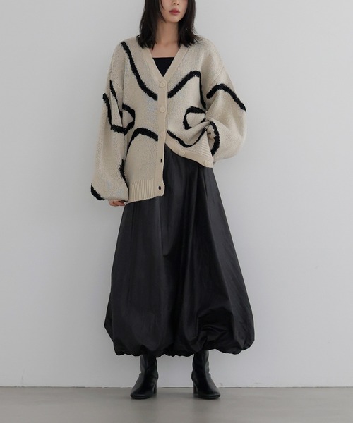 LIAN（リアン）の「バルーンロングスカート（スカート・レディース・チャコールグレー/ブラック/アイボリー・FREE）」の9枚目の写真