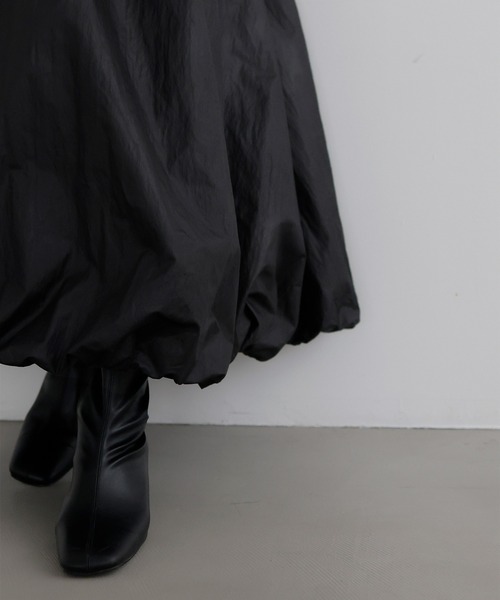 LIAN（リアン）の「バルーンロングスカート（スカート・レディース・チャコールグレー/ブラック/アイボリー・FREE）」の6枚目の写真