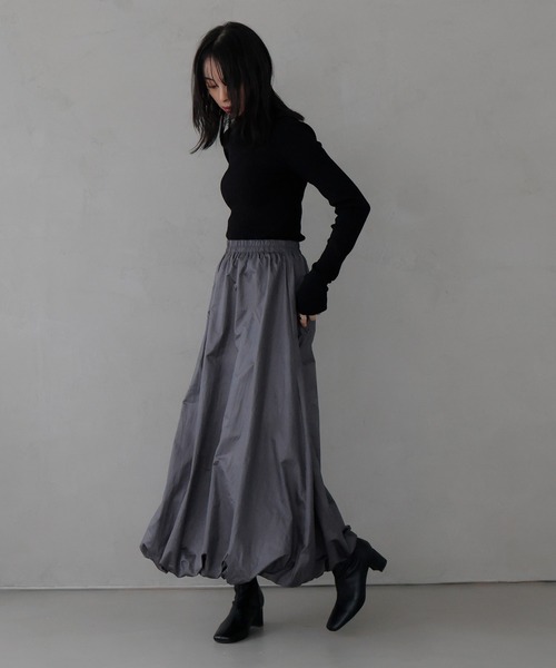 LIAN（リアン）の「バルーンロングスカート（スカート・レディース・チャコールグレー/ブラック/アイボリー・FREE）」の4枚目の写真