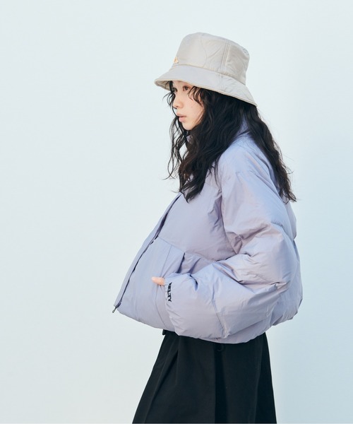 KELTY(ケルティ)の「インサレーション クロップドジャケット(撥水)(ダウンジャケット/コート・レディース・ブラック/ブルー/ベージュ/ネイビー/ネイビー系・FREE)」の11枚目の写真