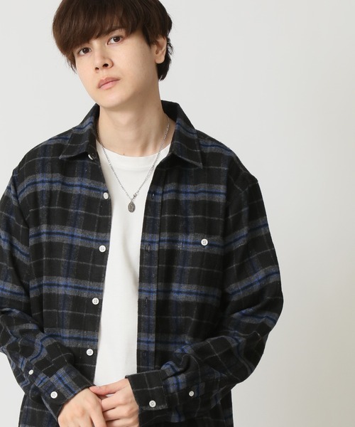 ARCADE（アーケード）の「ヴィンテージテイスト フランネルチェックシャツ（シャツ/ブラウス・メンズ・イエロー系1/ブラック系1/ブラック系3/グリーン系2/ブラック系2/グリーン系1/ワイン/レッド系1/ブラック系4/ベージュ系1/ホワイト系1/ブラック系5/レッド系2/レッド系3/チャコール・M/L/XL）」の6枚目の写真