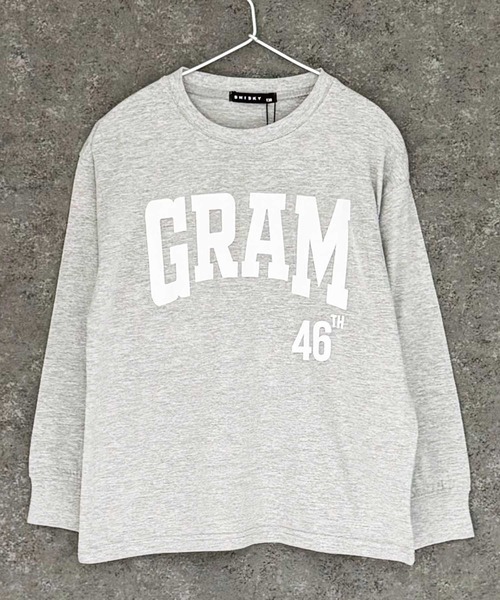 ZI-ON（ジーオン）の「オーバーサイズ プリントロゴ ロンT（Tシャツ/カットソー・キッズ・オフホワイト/杢グレー/チャコールグレー/ダークグリーン/グレー系その他/ブラック/ホワイト系その他/パープル/ネイビー・110cm/130cm/120cm/160cm/150cm/140cm）」の14枚目の写真