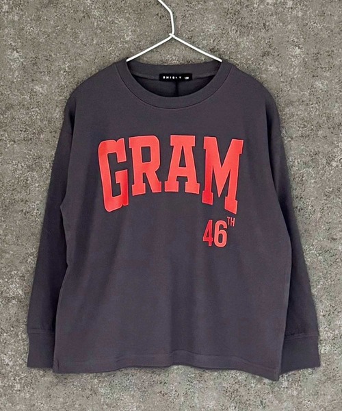 ZI-ON（ジーオン）の「オーバーサイズ プリントロゴ ロンT（Tシャツ/カットソー・キッズ・オフホワイト/杢グレー/チャコールグレー/ダークグリーン/グレー系その他/ブラック/ホワイト系その他/パープル/ネイビー・110cm/130cm/120cm/160cm/150cm/140cm）」の15枚目の写真