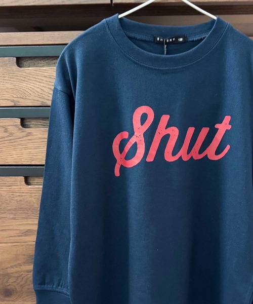 ZI-ON（ジーオン）の「オーバーサイズ プリントロゴ ロンT（Tシャツ/カットソー・キッズ・オフホワイト/杢グレー/チャコールグレー/ダークグリーン/グレー系その他/ブラック/ホワイト系その他/パープル/ネイビー・110cm/130cm/120cm/160cm/150cm/140cm）」の22枚目の写真