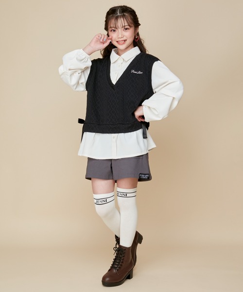 JENNI love(ジェニィラブ)の「ベストドッキングボリューム袖シャツ(シャツ/ブラウス・キッズ・アイボリー/ブラック/サックスブルー・160cm/150cm/140cm/130cm)」の7枚目の写真