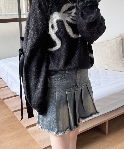 nemne store（ネンネストア）の「《Delfy》フェードデニムプリーツスカート（スカート・レディース・ブルー・SMALL/MEDIUM）」の6枚目の写真