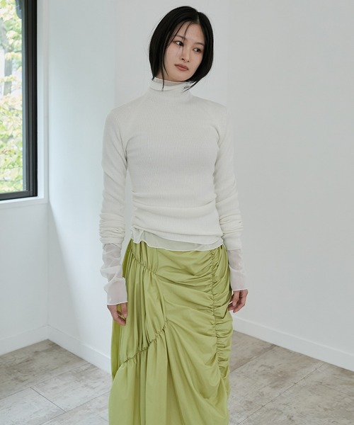 LE CIEL BLEU（ルシェルブルー）の「ホールガーメントタートルニット / Wholegarment Turtle Knit（ニット/セーター・レディース・ターコイズブルー/オフホワイト/グレー/ブラック/レッド/パープル・36）」の2枚目の写真