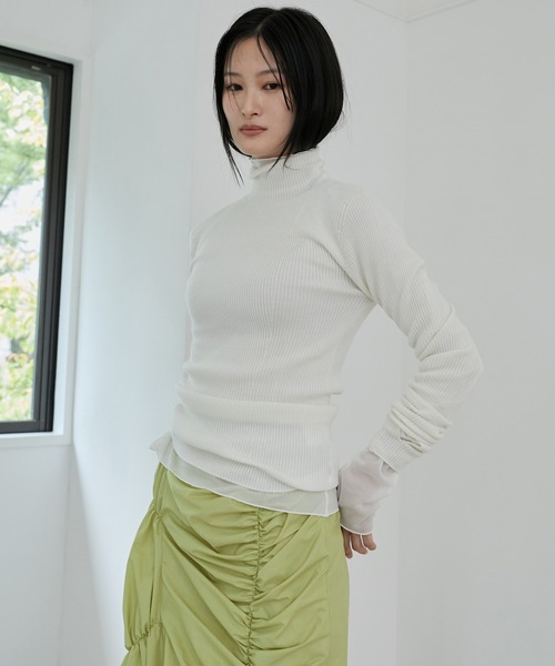 LE CIEL BLEU（ルシェルブルー）の「ホールガーメントタートルニット / Wholegarment Turtle Knit（ニット/セーター・レディース・ターコイズブルー/オフホワイト/グレー/ブラック/レッド/パープル・36）」の9枚目の写真