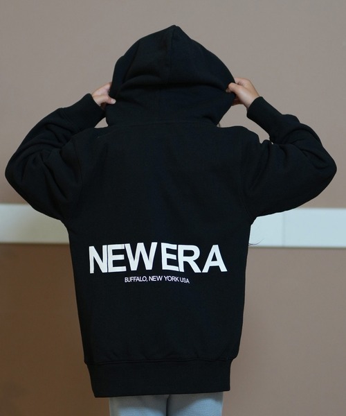 NEW ERA(ニューエラ)の「NEW ERA/ニューエラ キッズ パーカー Youth 裏毛 スウェット プルオーバーフーディー The Origin 14325127/14325128(パーカー・キッズ・ベージュ/ブラック・140cm/150cm/160cm/130cm)」の3枚目の写真